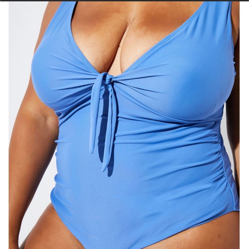 NWT Nicole Miller Swimsuit - S - Picture 3 of 5